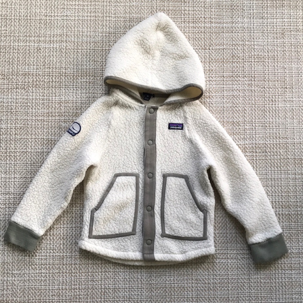 Patagonia Fleece Jacket (size 5T)